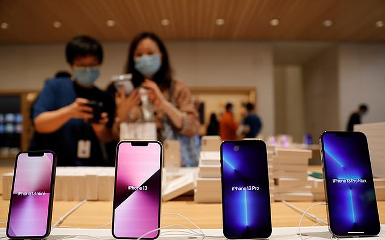Apple is still in big trouble in China