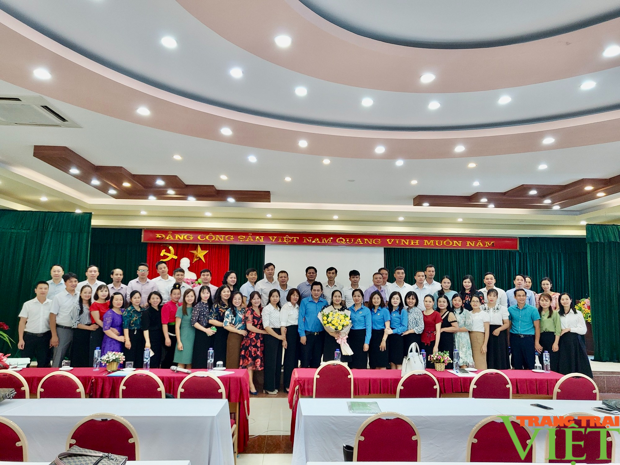 Công đoàn ngành giáo dục Sơn La: Tổ chức hoạt động “tháng công nhân” năm 2022 - Ảnh 3. Công đoàn ngành giáo dục Sơn La: Tổ chức hoạt động “tháng công nhân” năm 2022 - Ảnh 3.