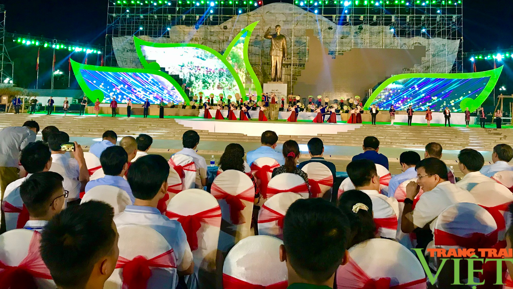 Gần 2.000 diễn viên sẽ tham gia biểu diễn tại lễ khai mạc Festival trái cây và sản phẩm OCOP Việt Nam năm 2022 - Ảnh 2.