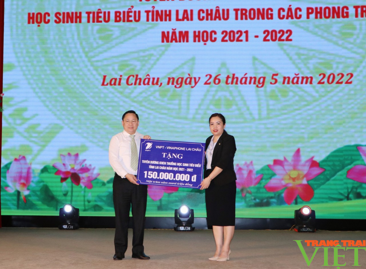 Lai Châu: Tuyên dương 190 học sinh tiêu biểu trong các phong trào thi đua - Ảnh 3.