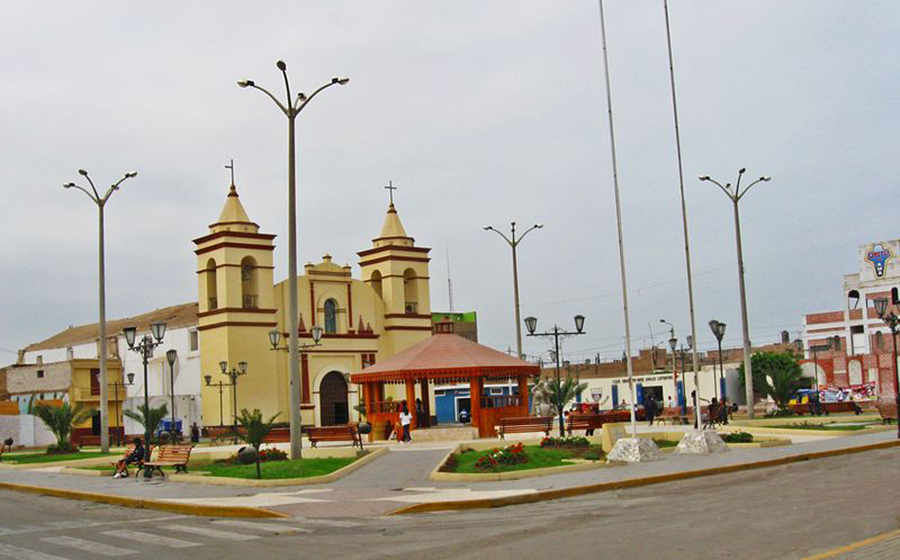 Peru: Tượng “nhạy cảm” thu hút khách du lịch cho địa phương - Ảnh 2.