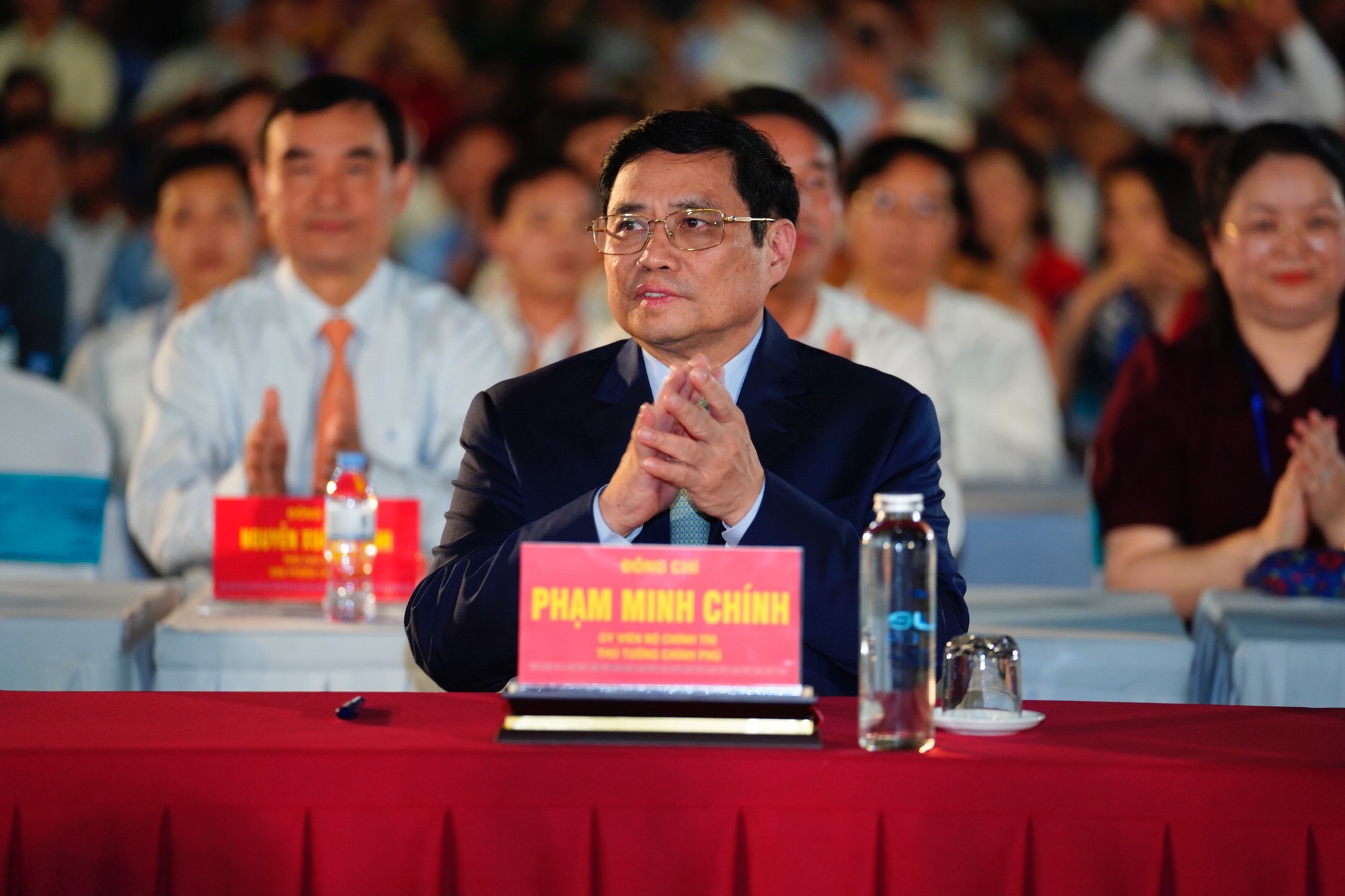 Thủ tướng Phạm Minh Chính: Sơn La là điểm sáng về phát triển cây ăn trái - Ảnh 1.