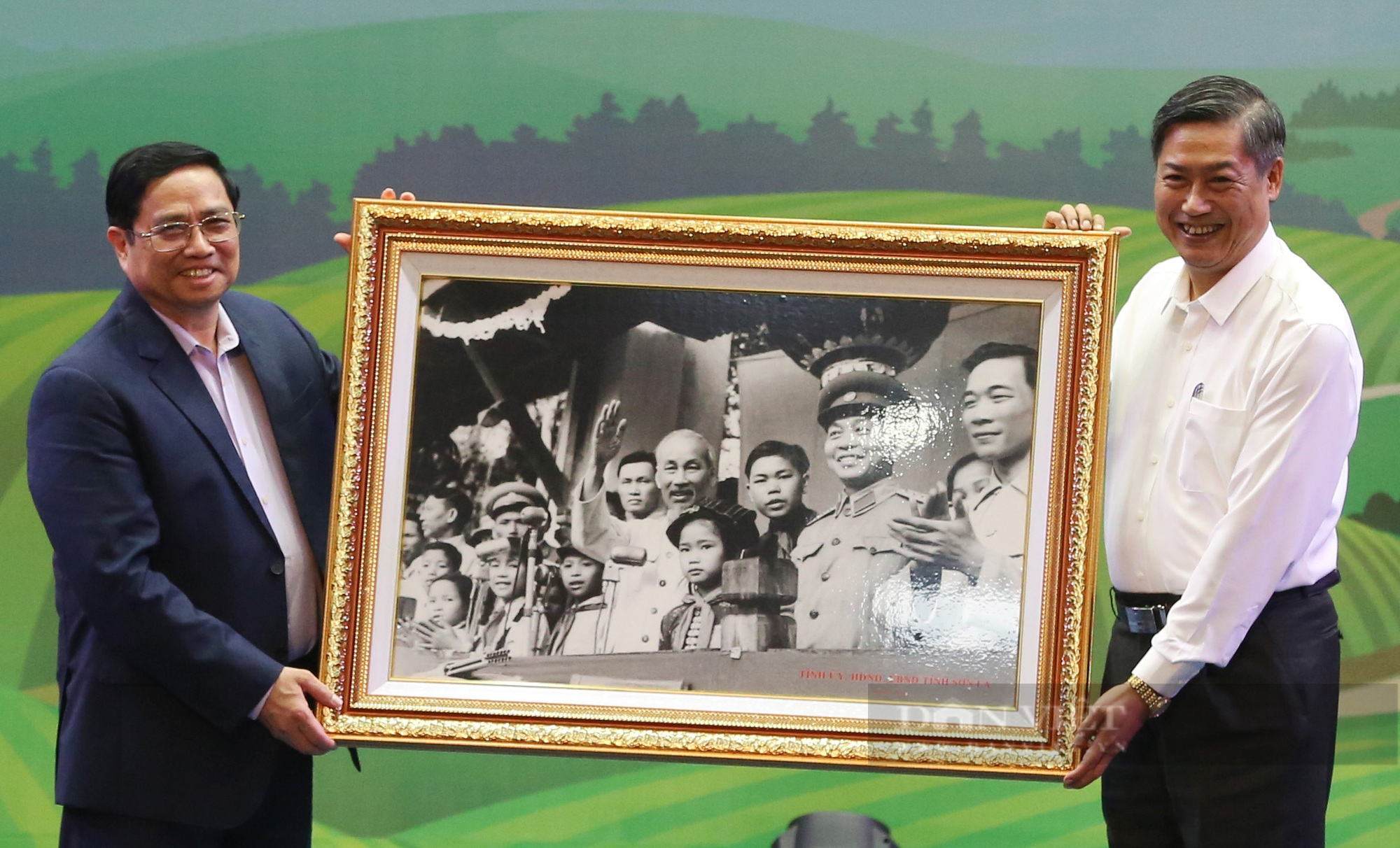 Hình ảnh Thủ tướng tham dự Hội nghị đối thoại với nông dân Việt Nam lần thứ 4 - Ảnh 10.