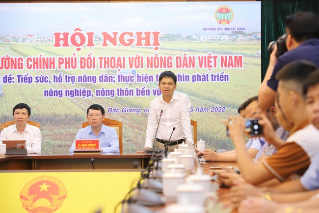 Đối thoại với Thủ tướng về &quot;sốt đất&quot;, nông dân Bắc Giang kỳ vọng các vùng quê sẽ bình yên - Ảnh 2.