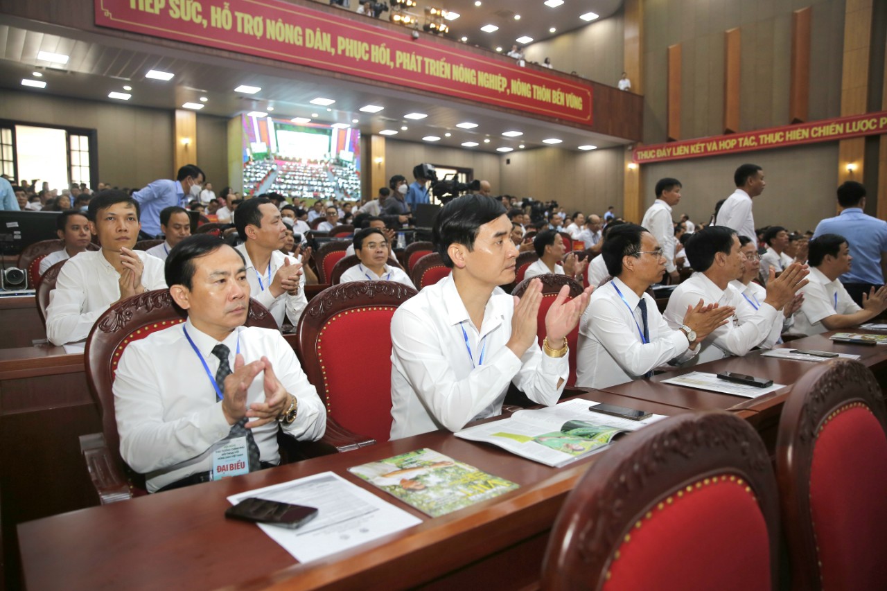Toàn văn bài phát biểu của Chủ tịch Hội NDVN Lương Quốc Đoàn tại Hội nghị Thủ tướng đối thoại với nông dân năm 2022 - Ảnh 2.