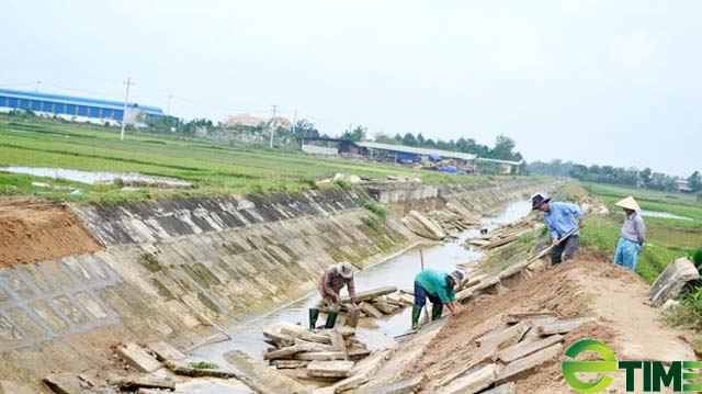 Quảng Ngãi: Đầu tư 35 tỷ sửa chữa, mở rộng kênh tưới hồ chứa Tuyền Tung  - Ảnh 3.