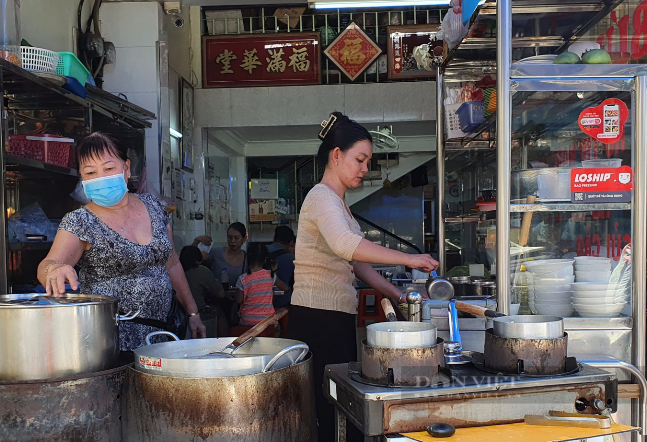 Sài Gòn quán: Chỗ này, vừa hủ tiếu Nam Vang, vừa hủ tiếu mì cá, món nào cũng đậm đà - Ảnh 3.