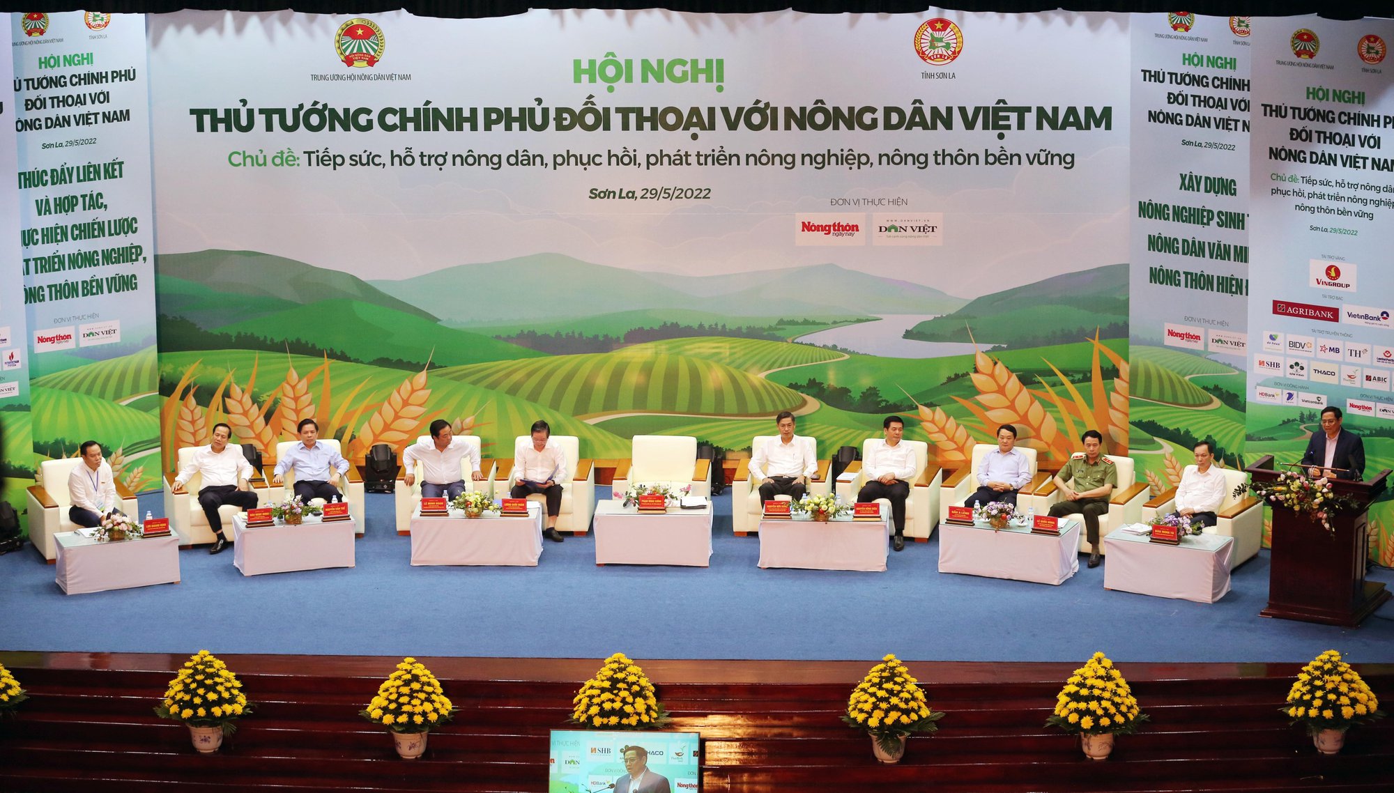 Đang kết nối trực tuyến 62 điểm cầu với Hội nghị Thủ tướng Chính phủ đối thoại với nông dân lần thứ 4 - Ảnh 2.