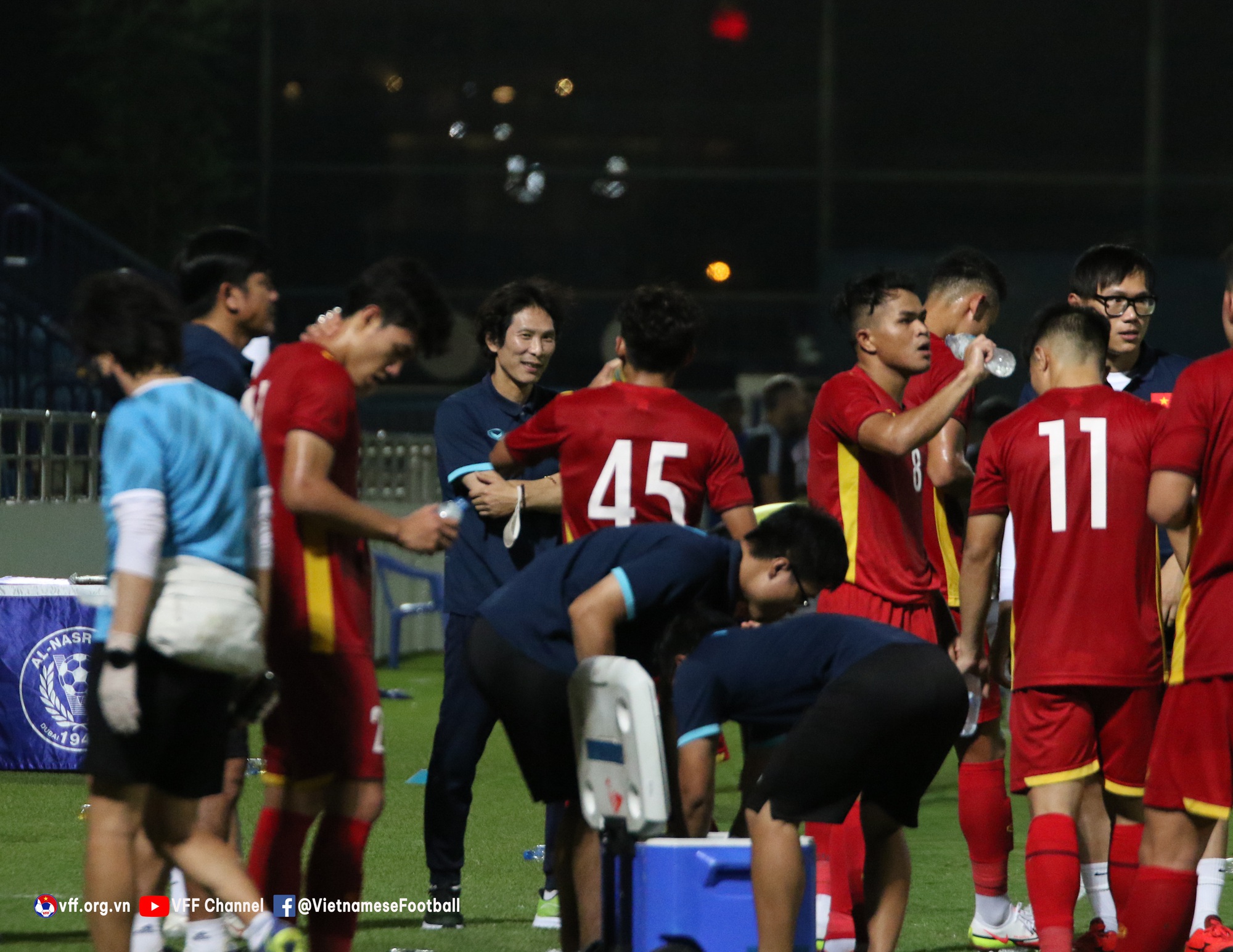 Danh sách U23 Việt Nam dự VCK U23 châu Á 2022: Sao trẻ HAGL bị loại - Ảnh 1.