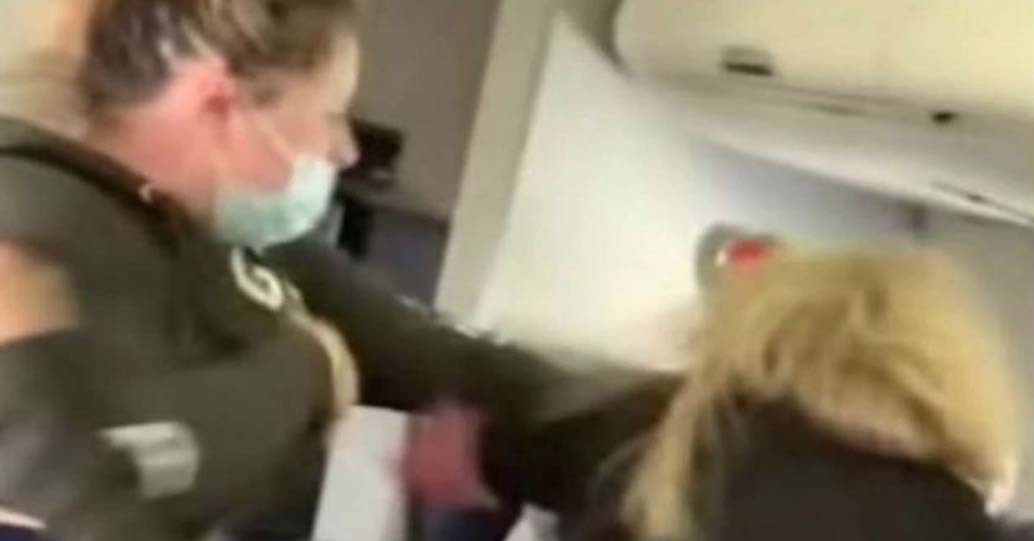 Female tourist has to go to jail for punching and breaking a flight attendant’s tooth