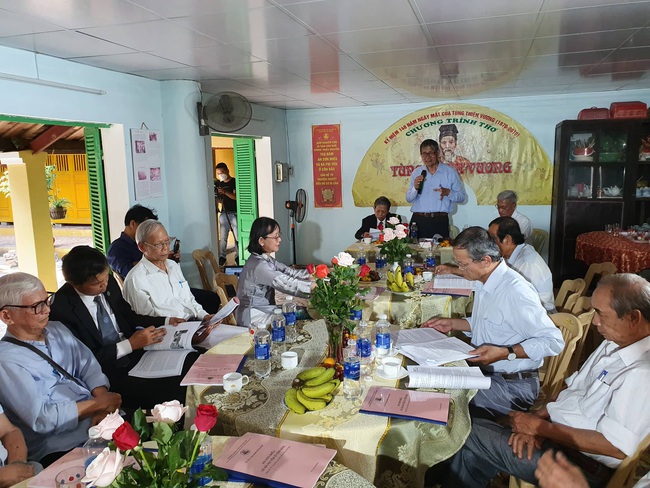 Vụ “bôi nhọ vua Gia Long”: Hội đồng Di sản văn hóa quốc gia làm việc với Nguyễn Phước tộc