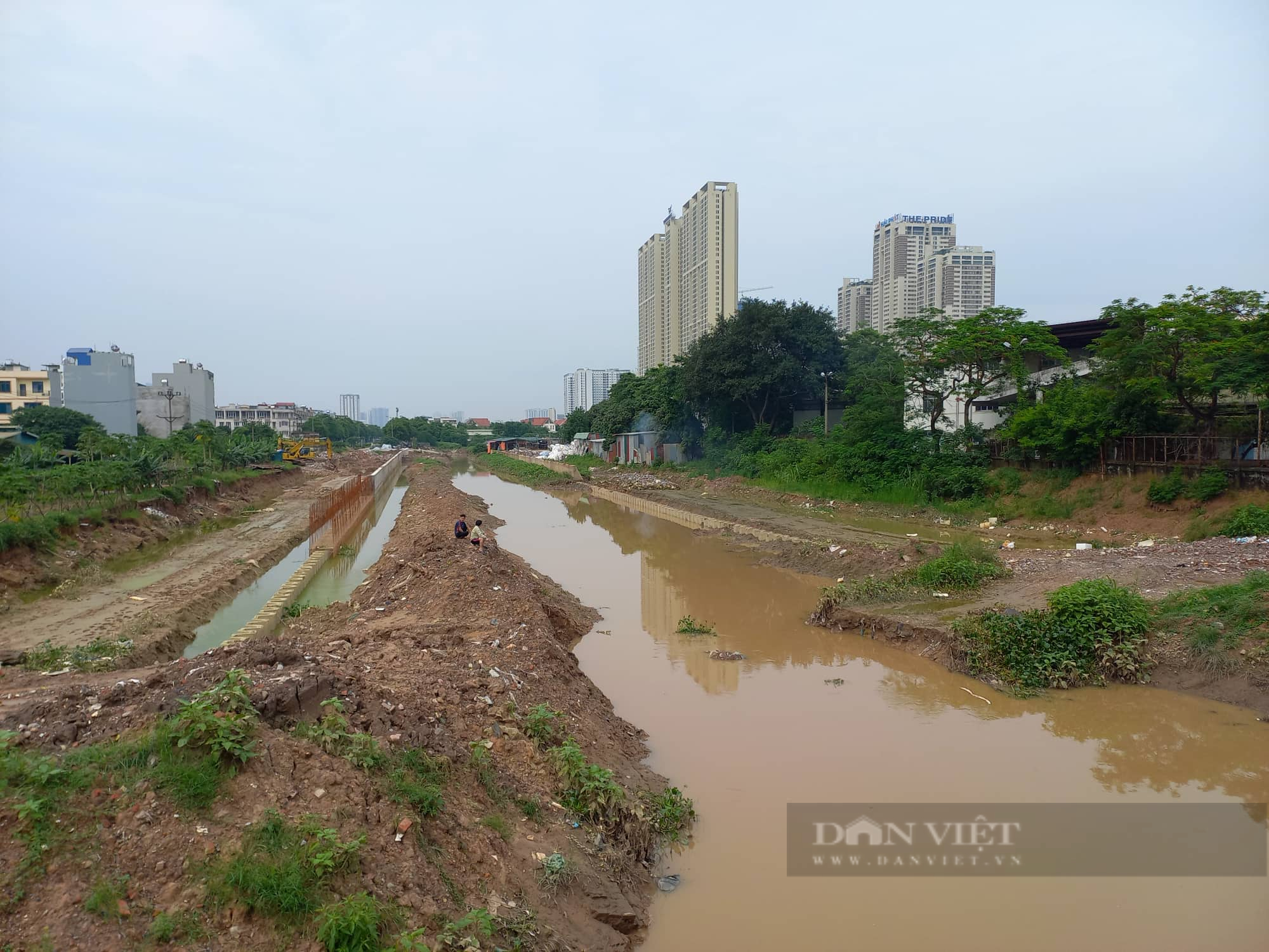 Hà Nội ngập: Trạm bơm tiêu lớn nhất Đông Nam Á không có nước để bơm - Ảnh 3.