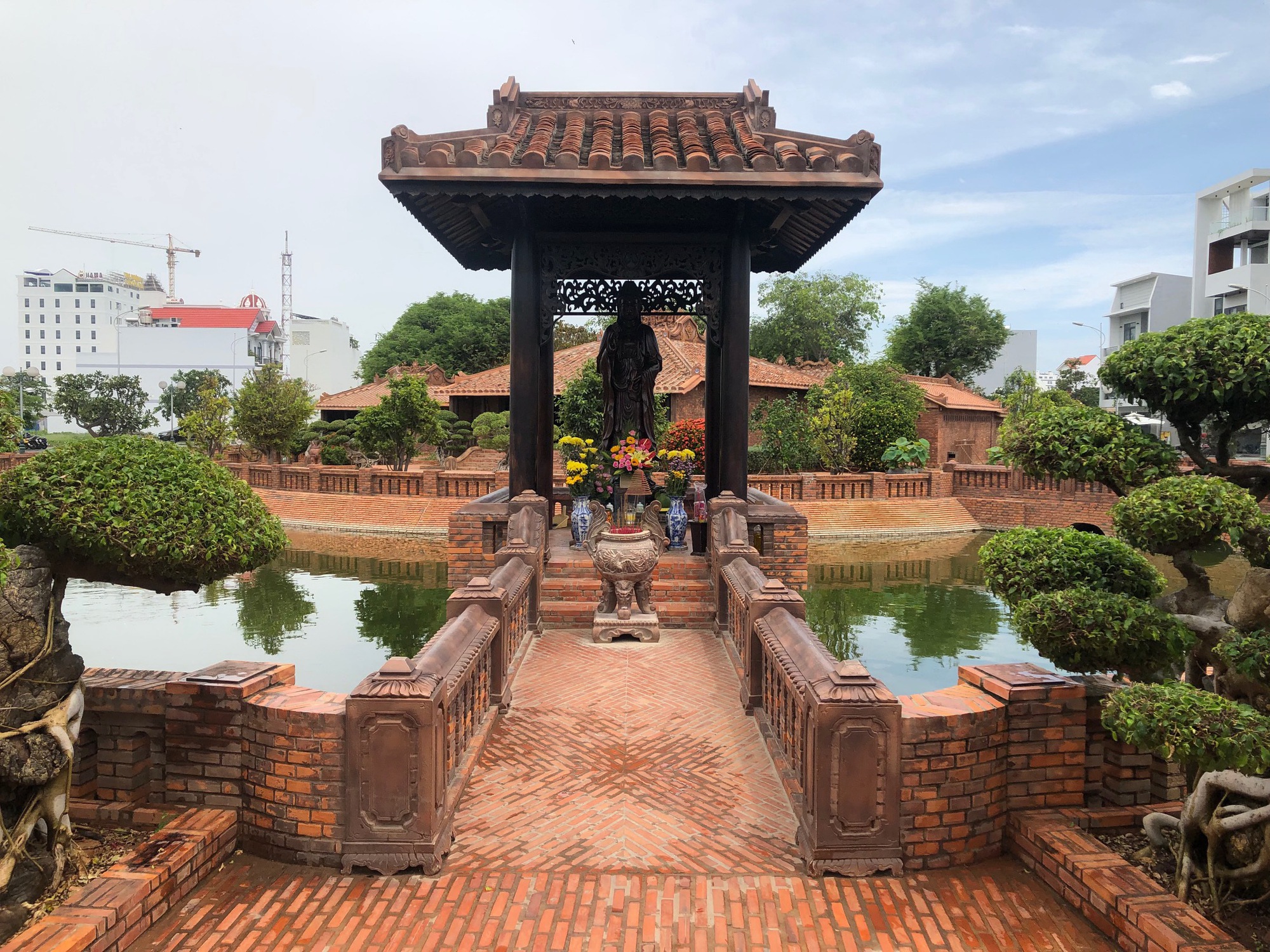 Thanh Minh Tự - Chùa cổ gần 150 tuổi giữa lòng khu đô thị biển Phan Thiết - Bình Thuận - Ảnh 1.
