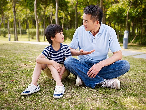 4 câu hỏi và 15 phút giúp cải thiện khoảng cách giữa cha mẹ và con cái - Ảnh 1.
