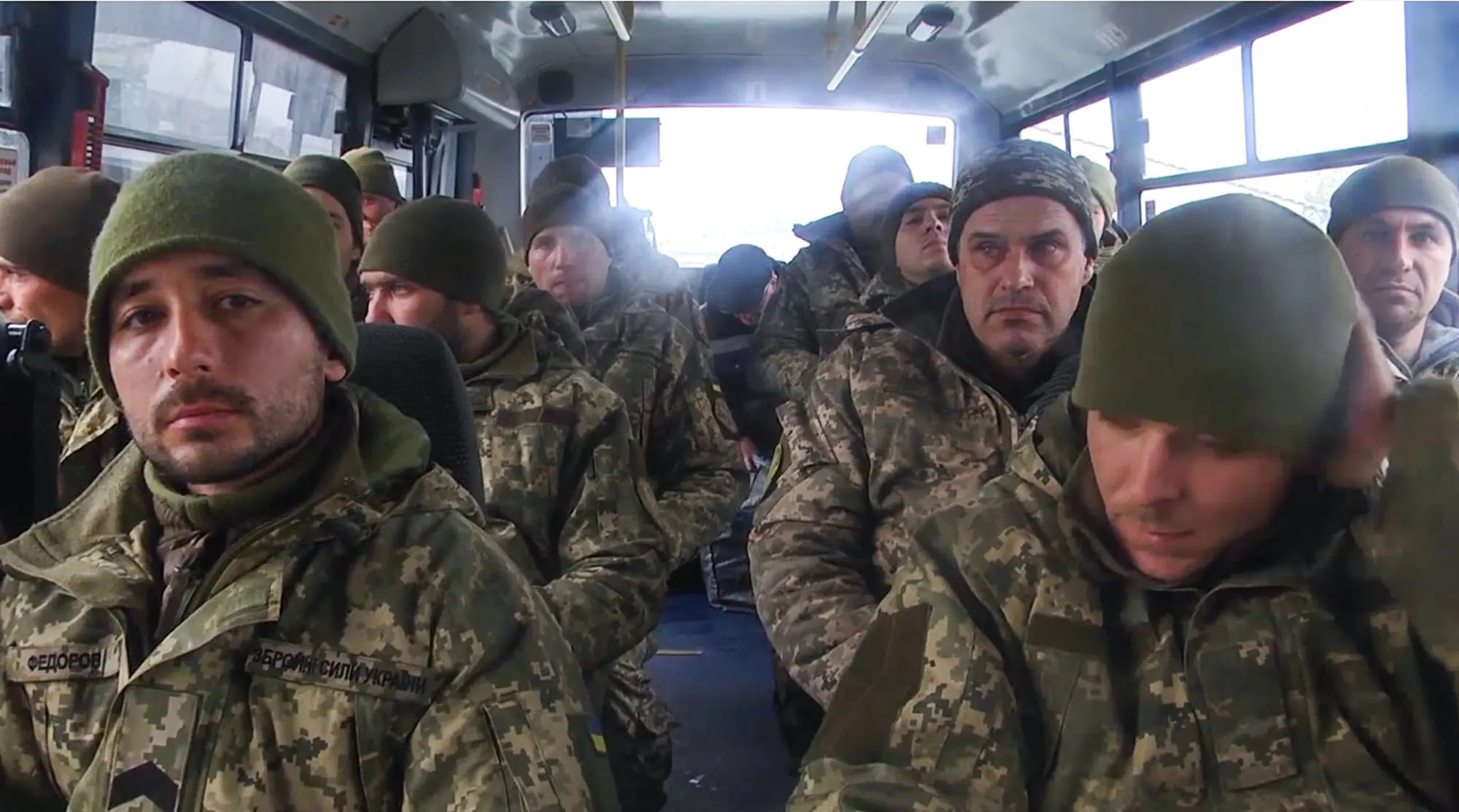 Chiến sự Nga-Ukraine: Trung úy Ukraine ở Đảo Rắn kể chuyện bị bắt, đưa về Nga - Ảnh 3.