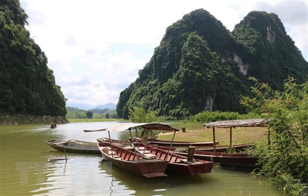 Chùa cổ độc đáo hàng mấy trăm năm nằm trong hang đá triệu năm ở Yên Bái vô số di vật quý hiếm - Ảnh 8.