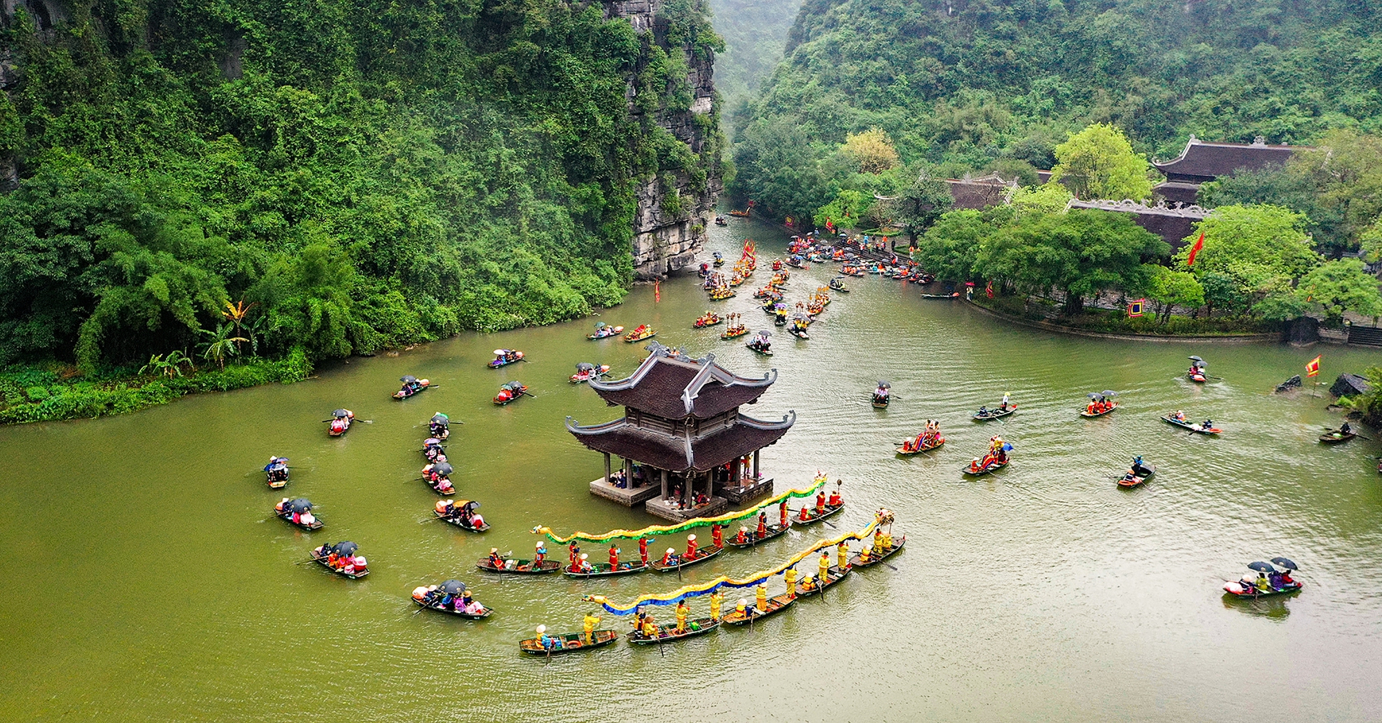 Tourism development associated with biodiversity conservation in Ninh Binh