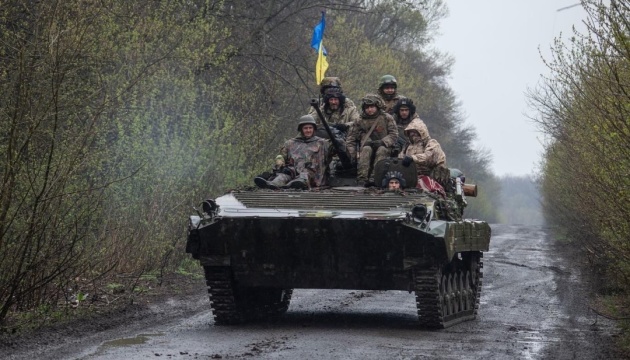 Nóng: Ukraine lật ngược thế cờ ở Kherson, giành lại quyền kiểm soát nhiều khu vực từ tay Nga - Ảnh 1.