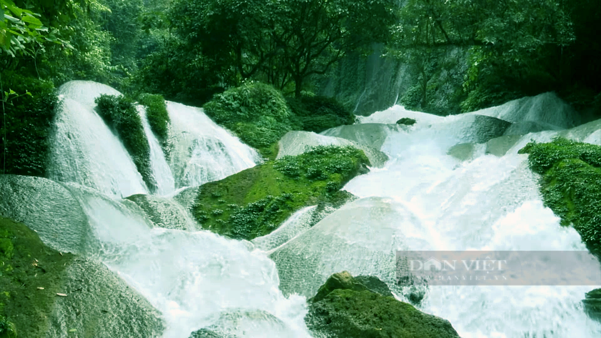 Nam Lui Waterfall is the ideal destination in Sin Ho plateau - Photo 6.