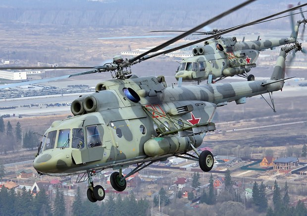 NÓNG: Ukraine gióng chuông báo động vì 40 trực thăng Mi-24, Mi-8 của quân đội Nga áp sát Kharkiv - Ảnh 1.