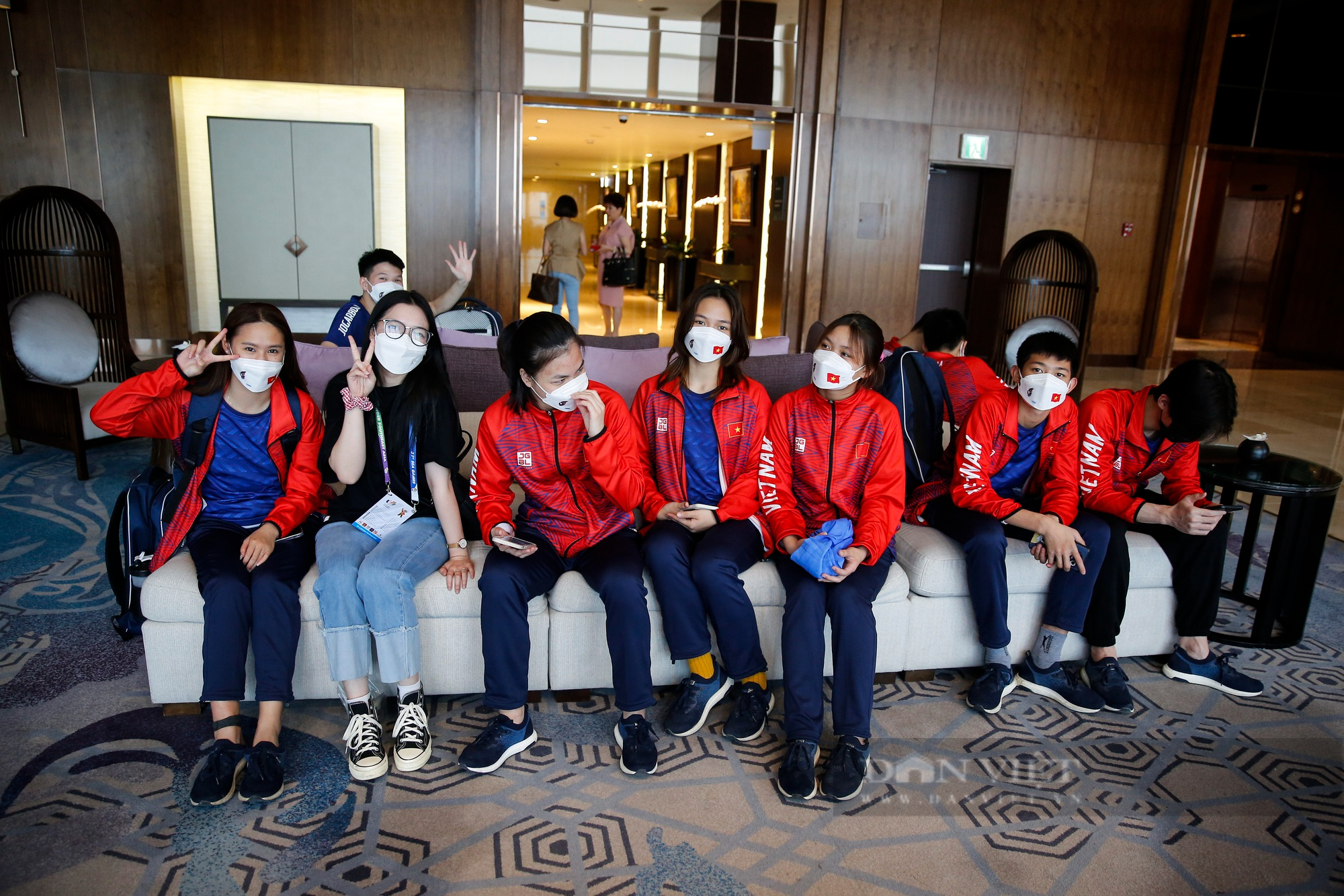 Vận động viên SEA Games 31 các nước bắt đầu đặt chân đến khách sạn 5 sao tại Hà Nội - Ảnh 7.