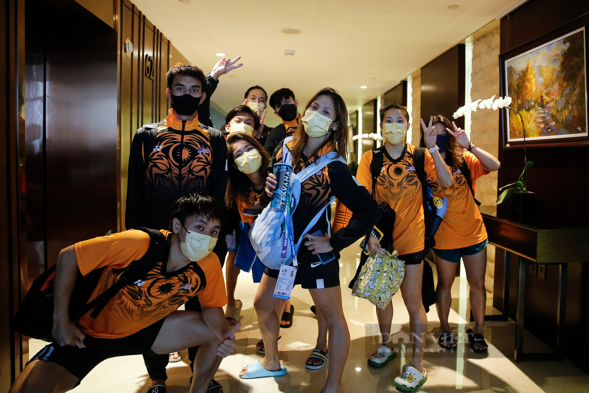 Vận động viên SEA Games 31 các nước bắt đầu đặt chân đến khách sạn 5 sao tại Hà Nội - Ảnh 9.