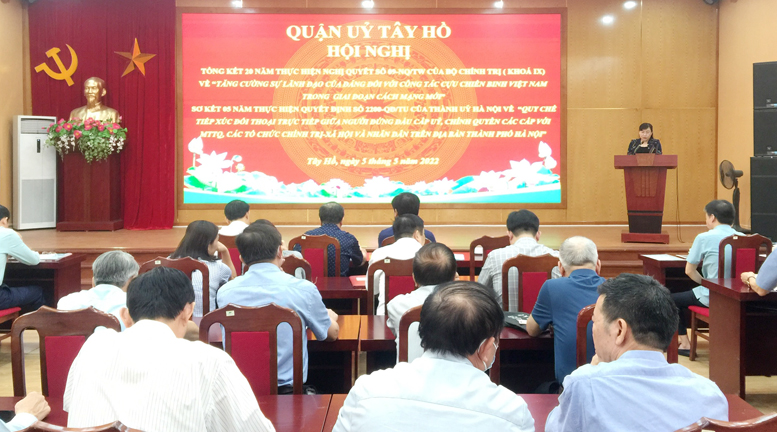 Quận Tây Hồ chủ động đối thoại để tháo gỡ việc ''nóng'', việc khó từ cơ sở