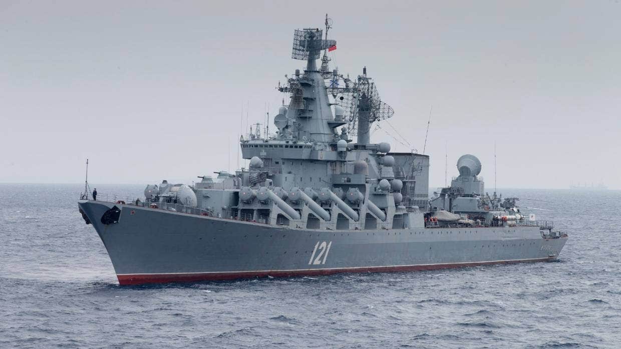 How did US intelligence help Ukraine sink an important Russian warship?  - Photo 2.