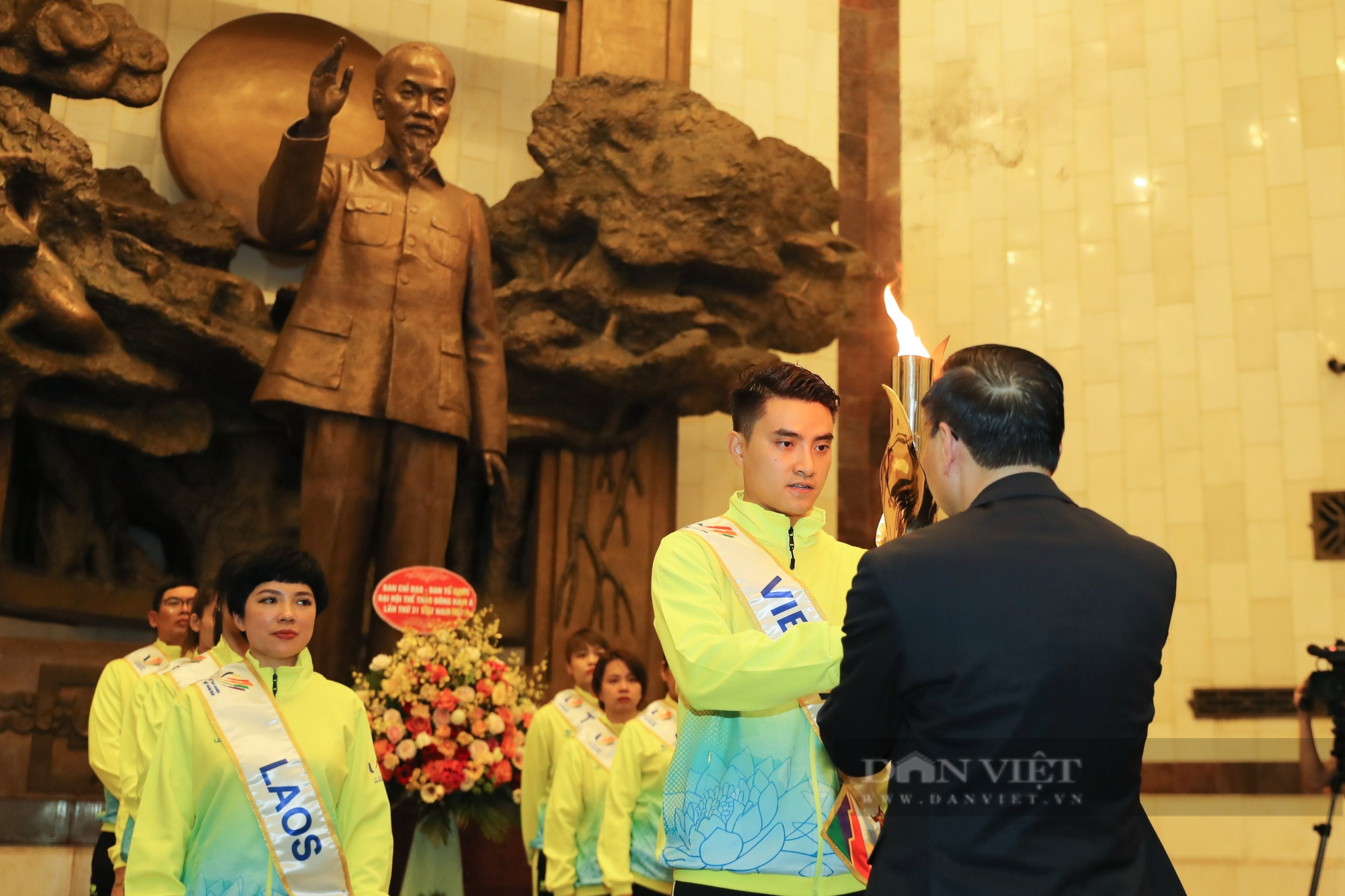 Thiêng liêng nghi lễ xin lửa SEA Games 31 - Việt Nam 2021 - Ảnh 4.