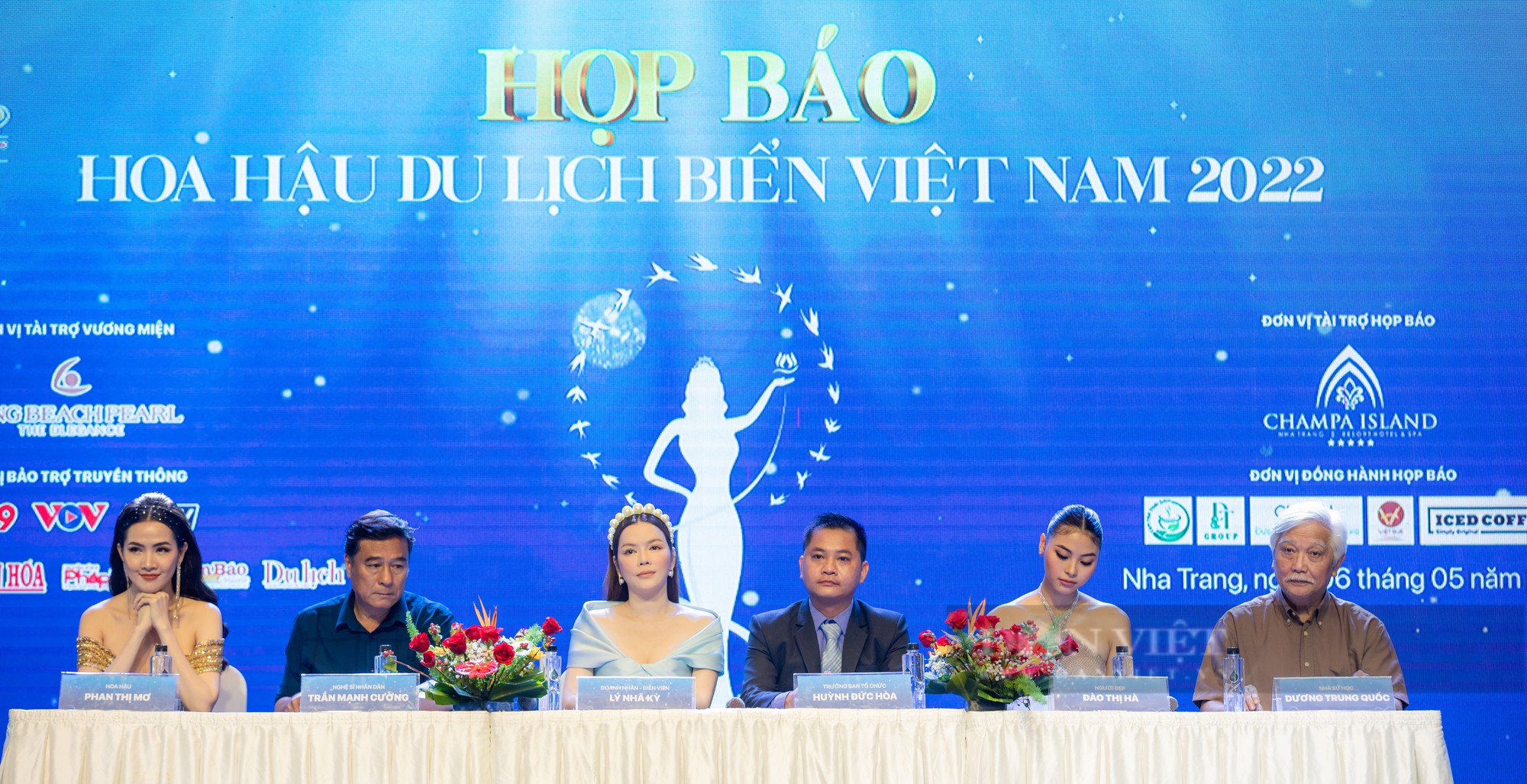 Nha Trang: Ly Nha Ky as judge of Miss Vietnam Beach Tourism Contest - Photo 1.