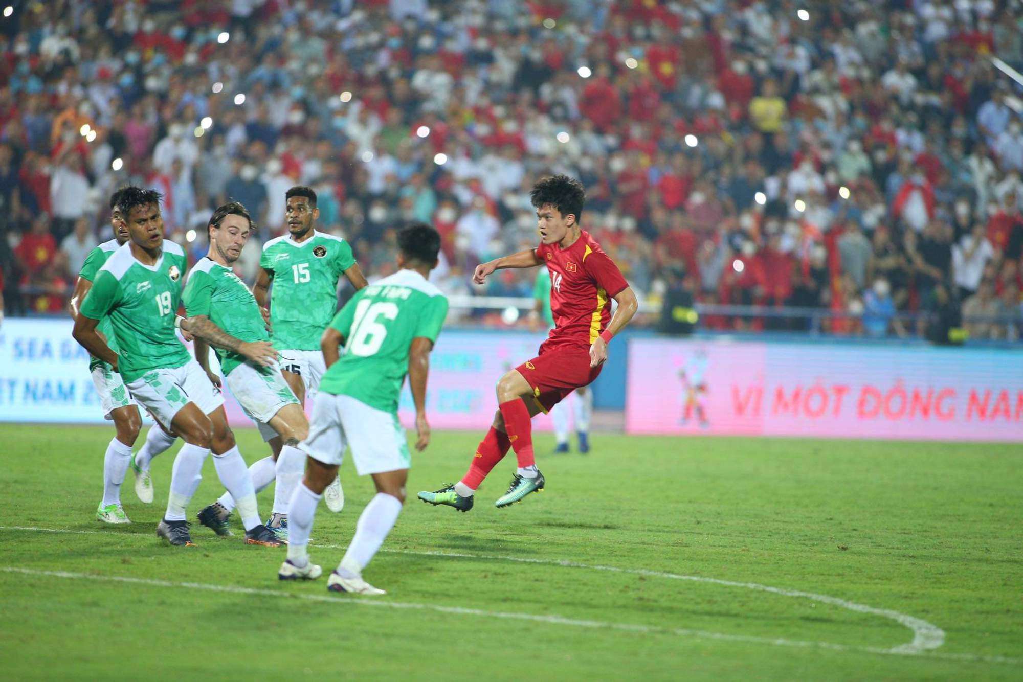 U23 Việt Nam “nhường nhịn” và sự cao tay của thầy Park - Ảnh 1.