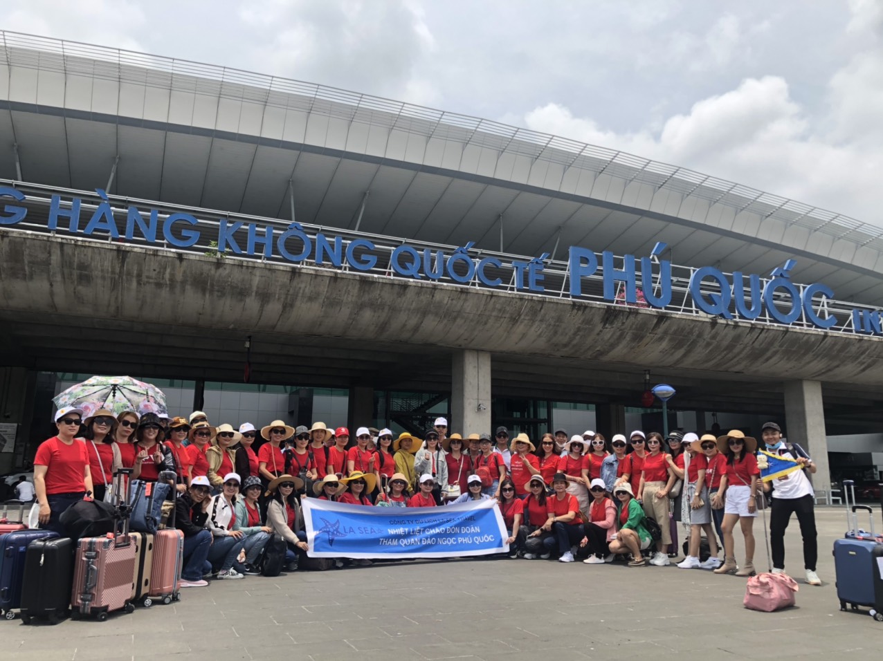 huong dan vien phu quoc 16519422829041770424074 Câu chuyện hướng dẫn viên Phú Quốc được thu tip riêng và tiếng nói của người trong cuộc