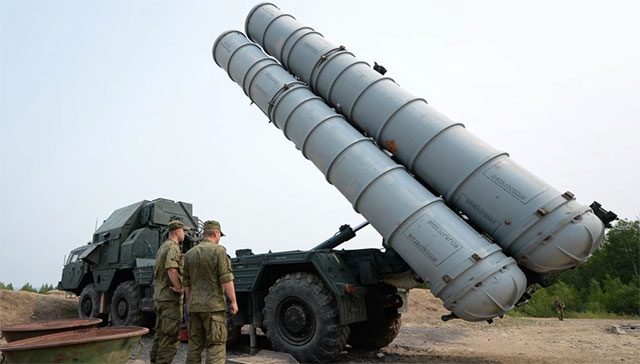 Chiến sự Ukraine: Nga nã tên lửa phá hủy hệ thống phòng không S-300 của Ukraine - Ảnh 1.