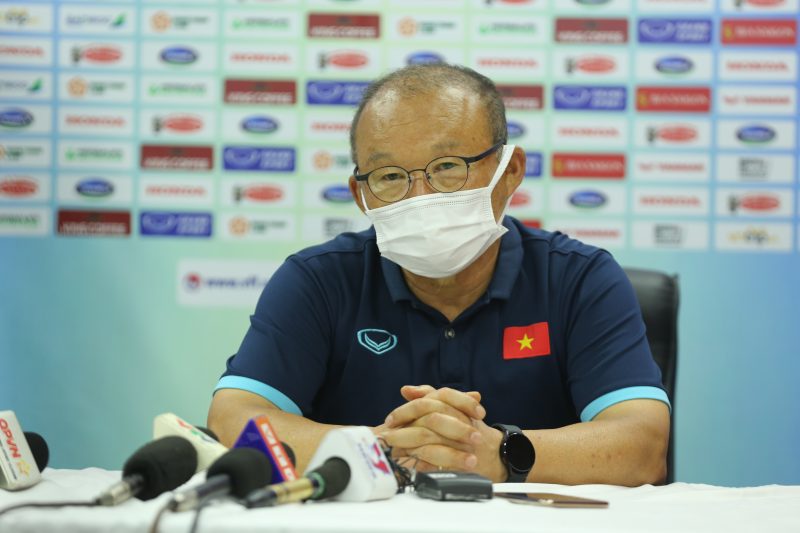 Coach Park Hang-seo holds a press conference - Photo 2.