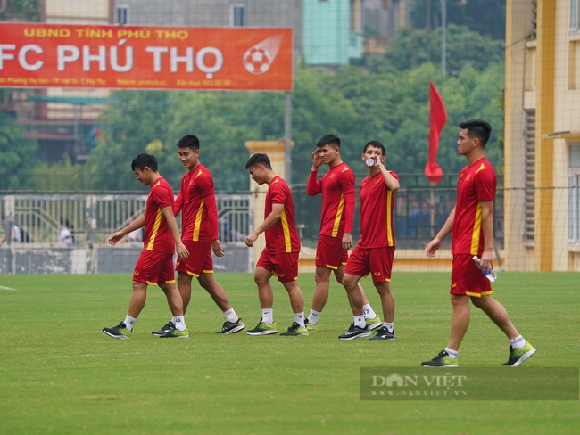 HLV Hoàng Văn Phúc: &quot;HLV Park Hang-seo sẽ dùng đội hình mạnh nhất quyết thắng U23 Philippines&quot; - Ảnh 3.
