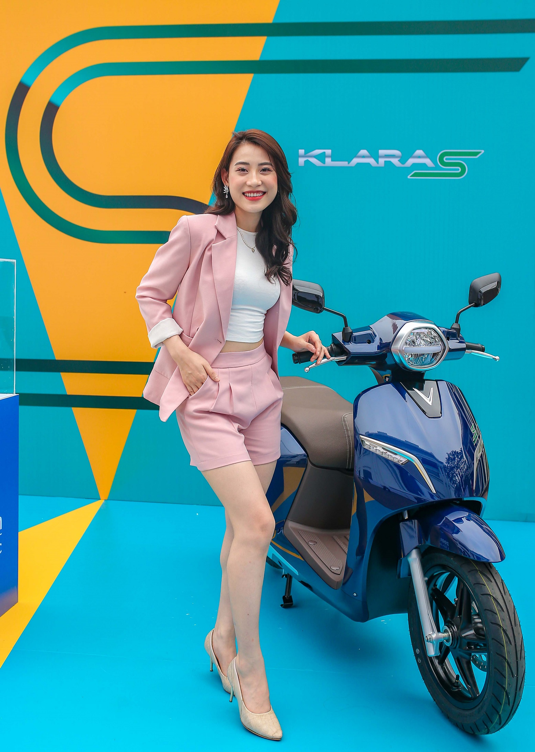 VinFast Klara S 2022 đi gần 200 km/lần sạc: Đủ sức thay thế xe máy xăng tại Việt Nam - Ảnh 2.