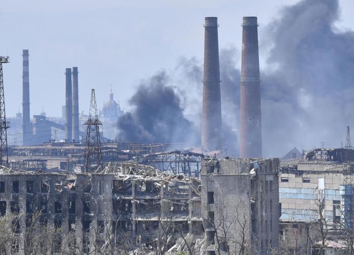 Hot Mariupol: Ukrainian forces entrenched in the Azovstal factory swear to do this - Photo 1.