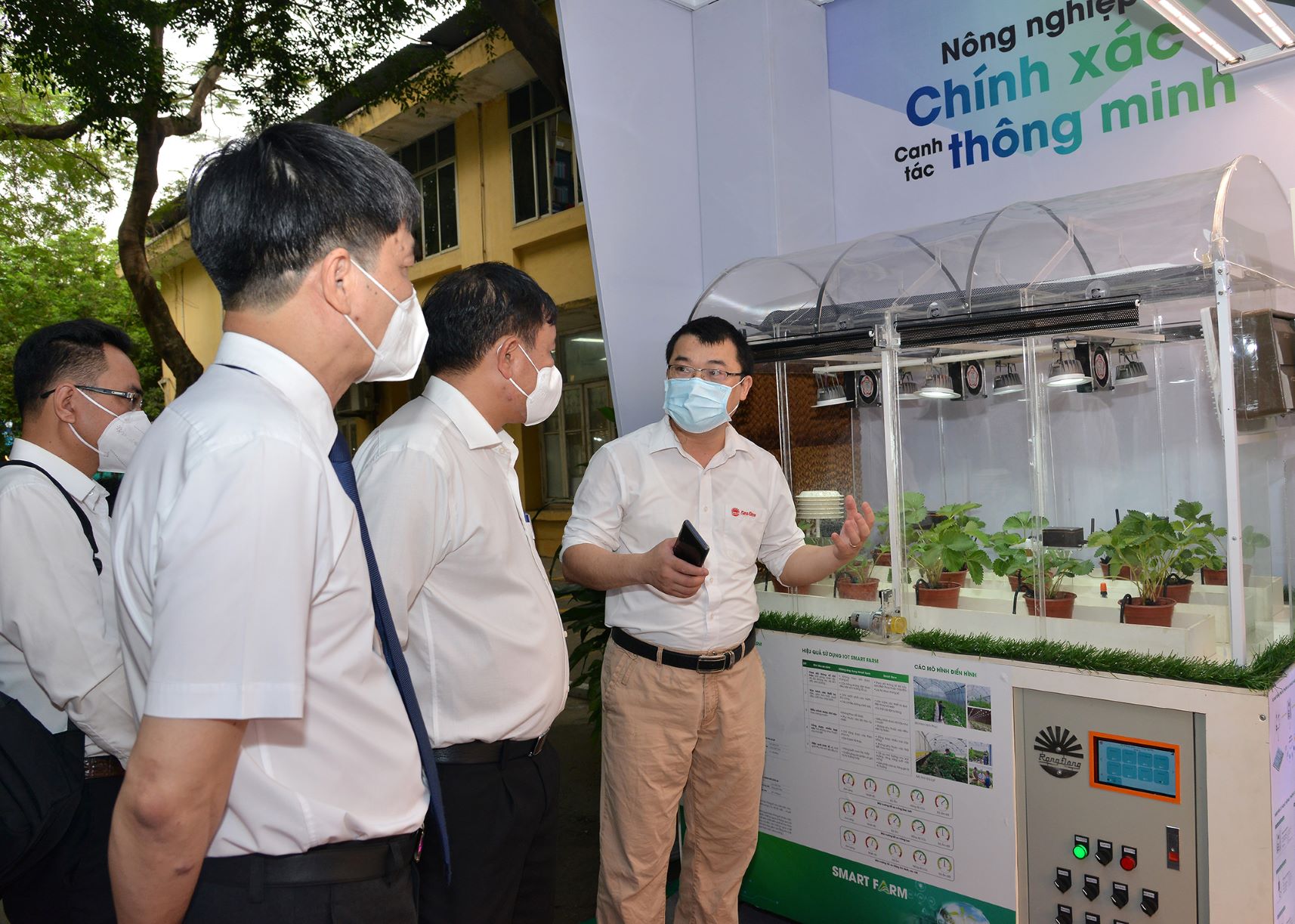 Lộ diện giải pháp Smart Farm từ Rạng Đông - Ảnh 2.