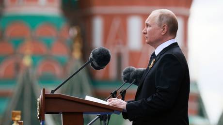 Chiến sự Ukraine: Ông Putin nói về chiến dịch phủ đầu ở Ukraine  - Ảnh 1.