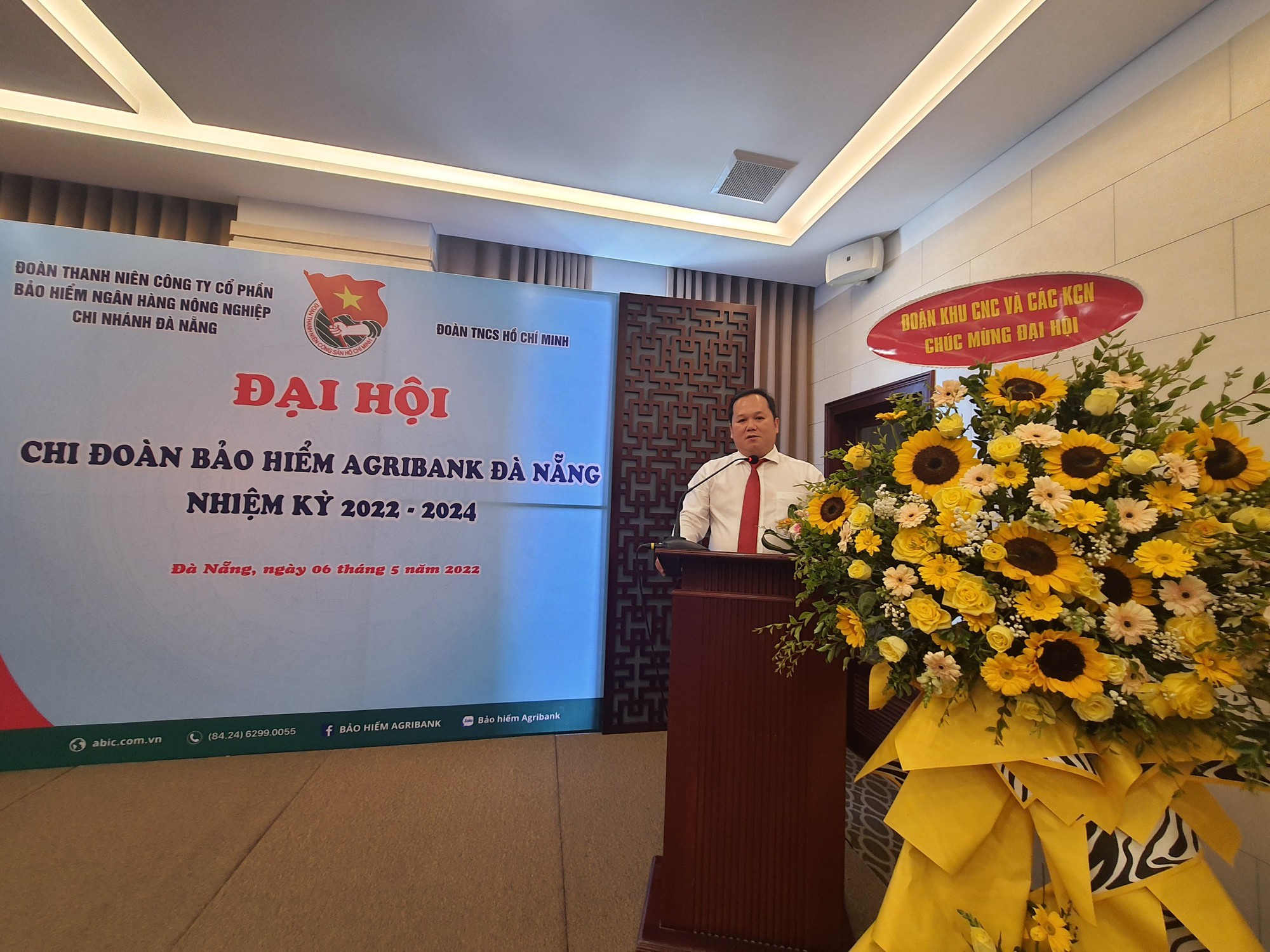 Bảo hiểm Agribank Đà Nẵng - phát huy tuổi trẻ của thanh niên xung kích, chia sẻ với cộng đồng - Ảnh 2. Bảo hiểm Agribank Đà Nẵng - phát huy tuổi trẻ của thanh niên xung kích, chia sẻ với cộng đồng - Ảnh 2.