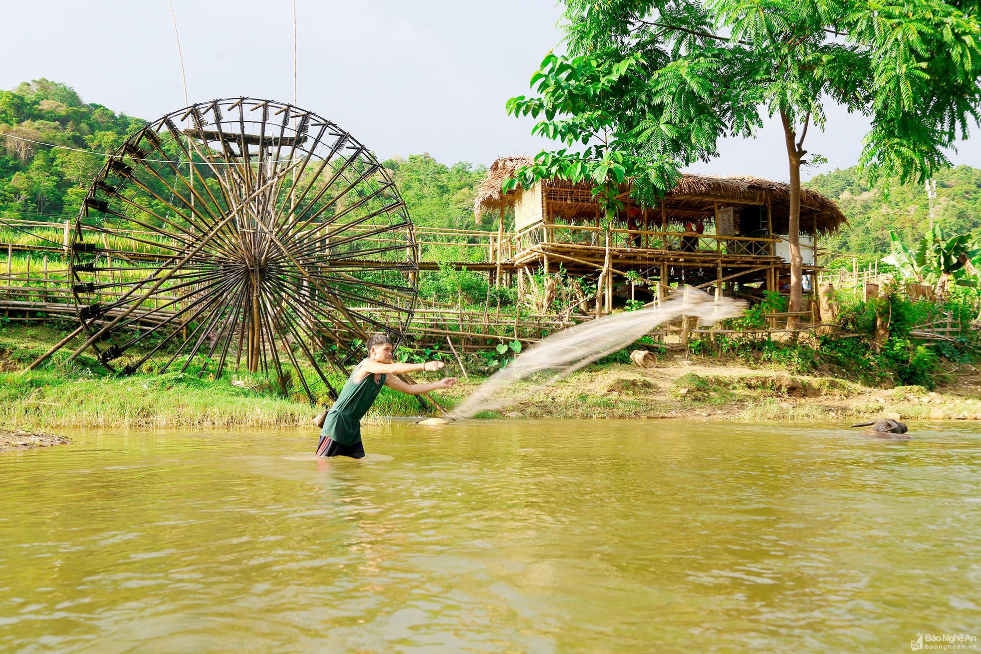 Nơi có gần 50 cọn nước tuyệt đẹp ở miền Tây Nghệ An - Ảnh 3.