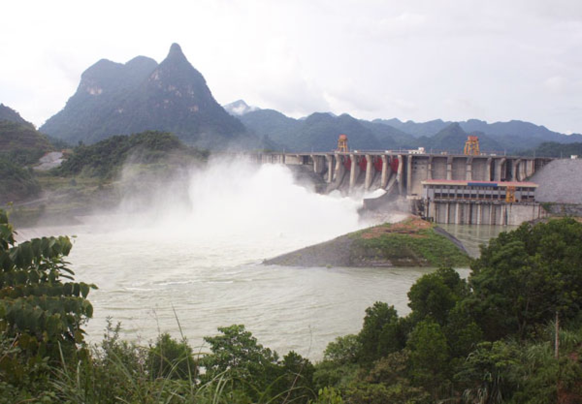 Khẩn: Thủy điện Tuyên Quang xả lũ từ 17h30 ngày 1/6 - Ảnh 1.