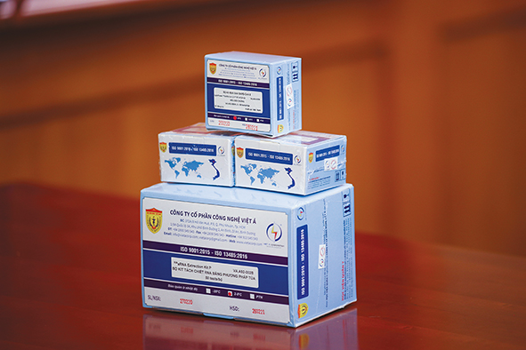 Nearly 2,200 billion bought Covid-19 test kits from Viet A: Which locality spends the most money?  - Photo 1.