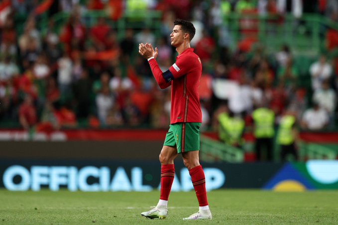 UEFA Nations League: Ronaldo nhạt nhòa, Bồ Đào Nha vẫn thắng - Ảnh 1.