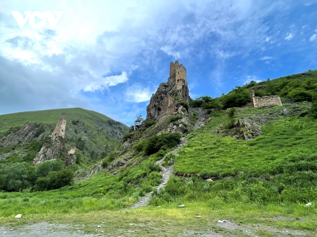 Thiên nhiên tuyệt đẹp vùng Bắc Kavkaz, Nga - Ảnh 10.