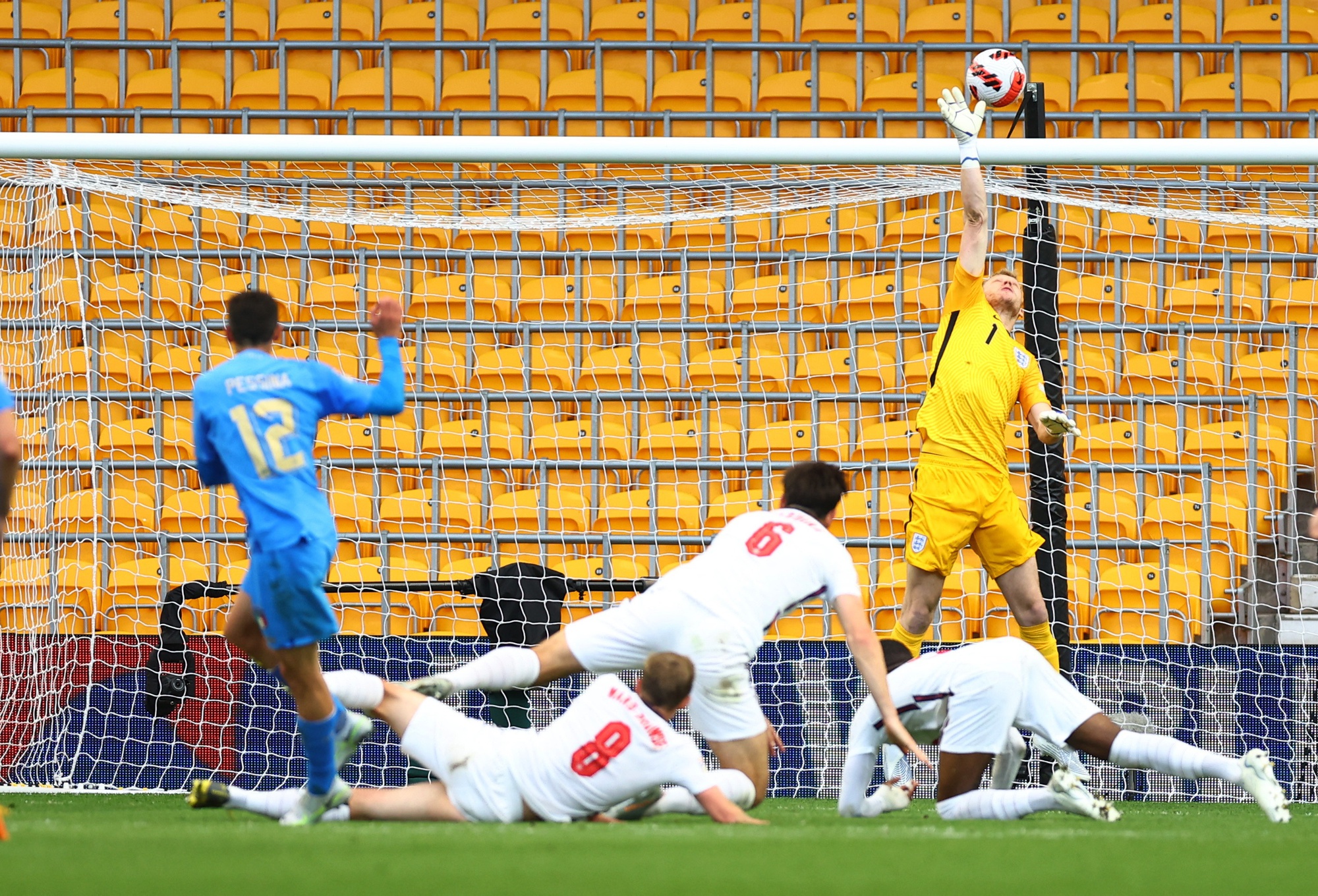 UEFA Nations League: ĐT Anh và ĐT Italia bất phân thắng bại - Ảnh 4.