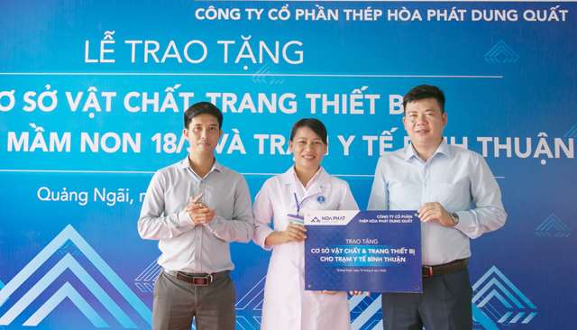 Quảng Ngãi: Hòa Phát Dung Quất tài trợ hơn 5 tỷ đồng nâng cấp trường học, trạm y tế   - Ảnh 1.