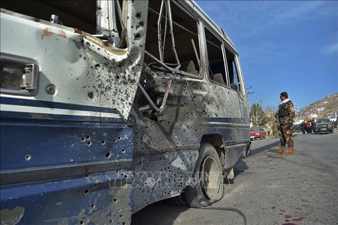 Đánh bom xe kinh hoàng ở thủ đô Afghanistan, tấn công khủng bố ở Mali làm nhiều người thương vong - Ảnh 1.