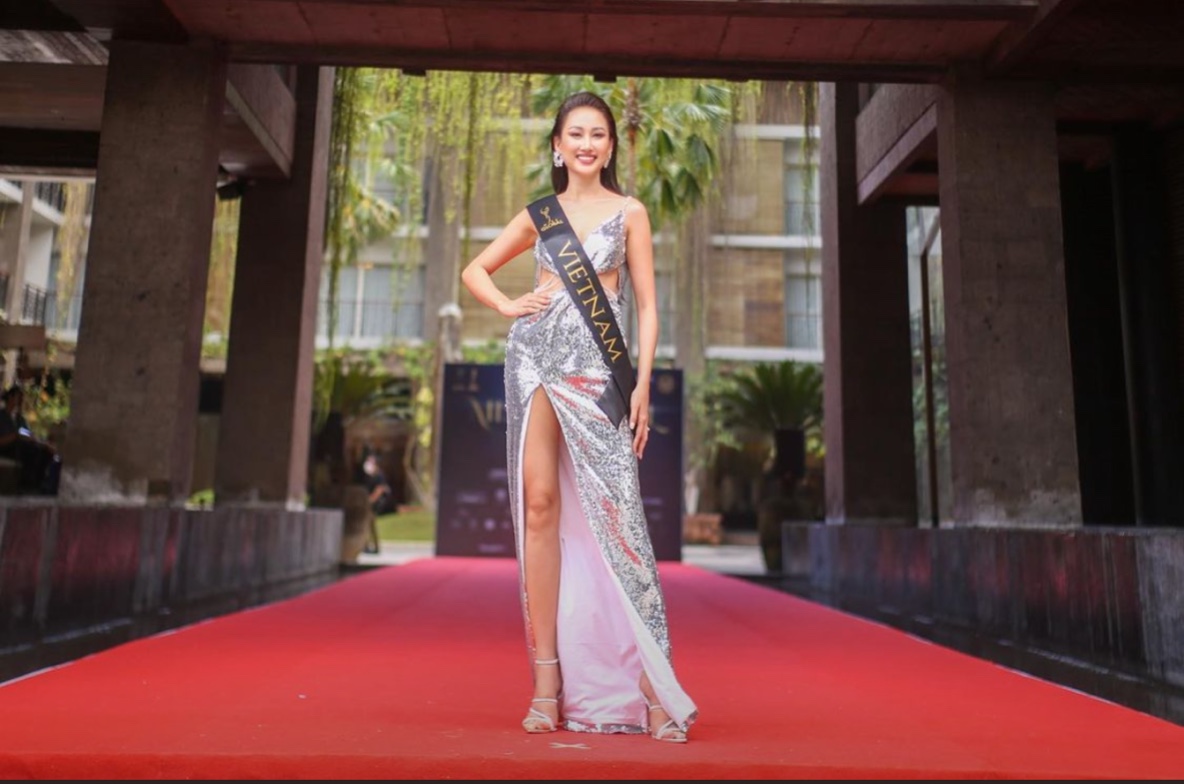 
Đoàn Hồng Trang nói gì khi trượt ngôi vị hoa hậu, chỉ dừng chân ở top 25 của Miss Global 2022?
 - Ảnh 2.