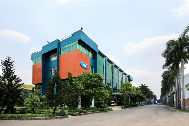 Gỗ Trường Thành bán ‘chui’ 12,6 triệu cổ phiếu TTF nhận từ ông Võ Trường Thành - Ảnh 1.